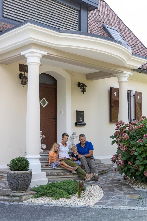 Das "Ferienhaus Eibiswald" Landhaus Refugium Im Schilcherland - Sauna Und Spa Extérieur photo